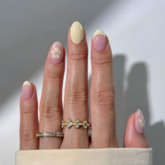posyofet front packaging showing complete nude pink nail kit and quick application benefit