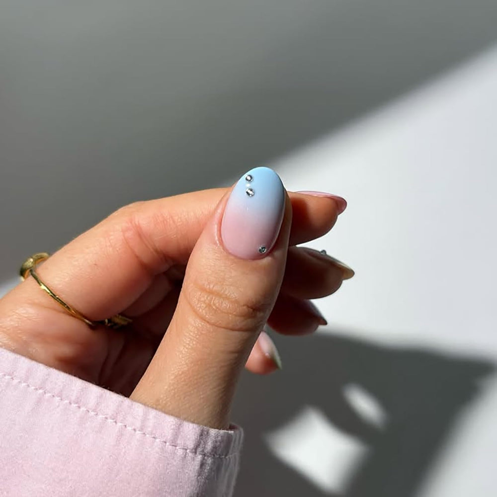 Posyofet nails in hand illustrating size scale and quick selection advantage