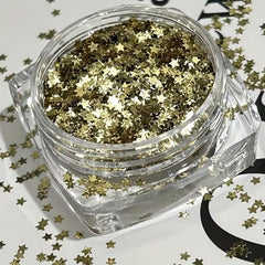 POWPOP heart shapes close-up illustrating precise edges and eye-catching sparkle benefit