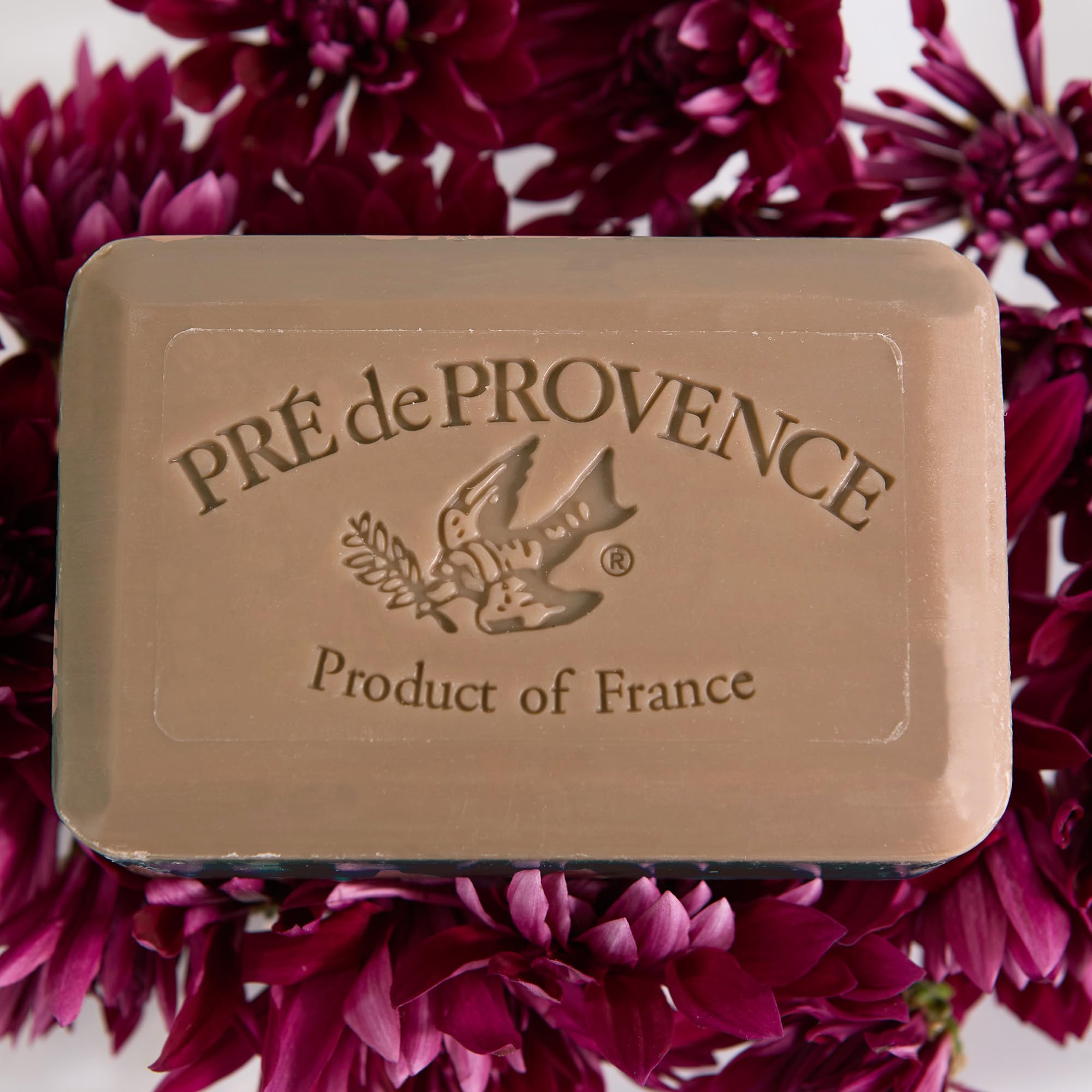 Pre de Provence shea butter ingredient still life benefit: organic shea butter for softer skin