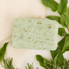 Pre de Provence bar beside ruler showing 250g size and scale benefit