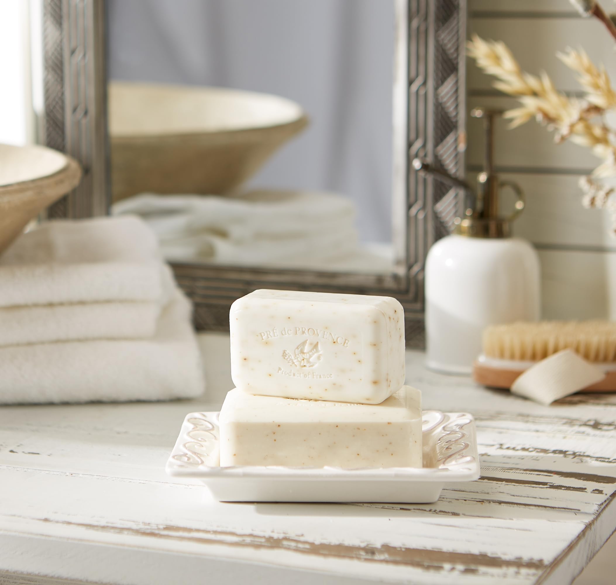 Pre de Provence soap next to ruler showing 250 g size and practical scale for home