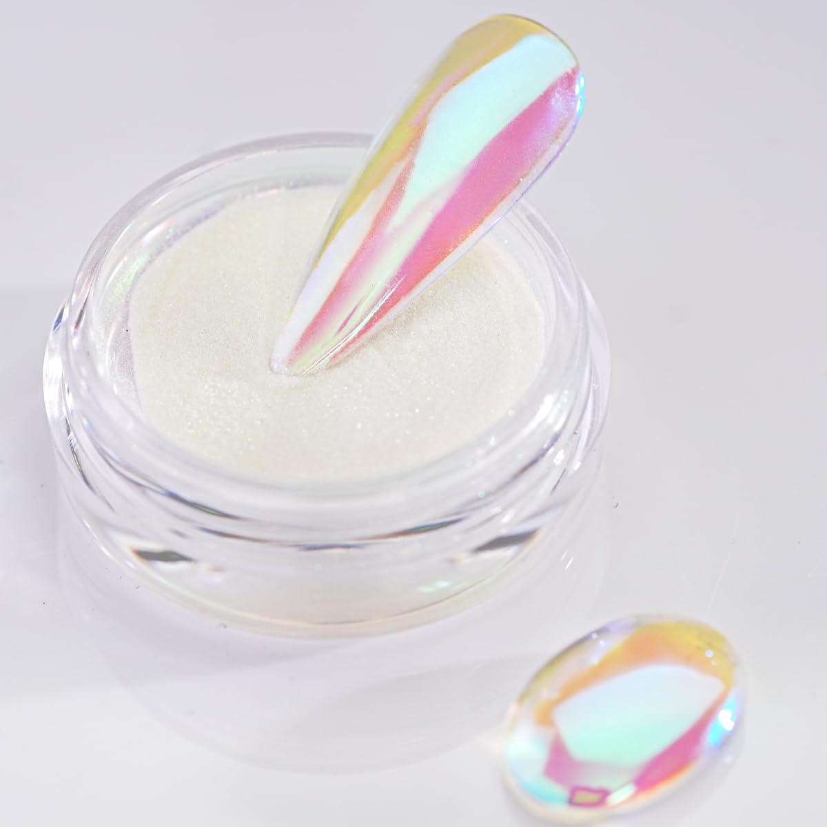 Pretty Diva jar front view showing aurora chrome powder and neat packaging benefit professional finish