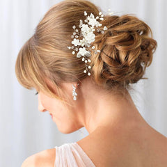 PrettyLife white clay flower close-up highlights handcrafted texture and delicate look