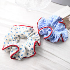 Prettyou gift wrap idea presenting scrunchies as a neat, attractive present