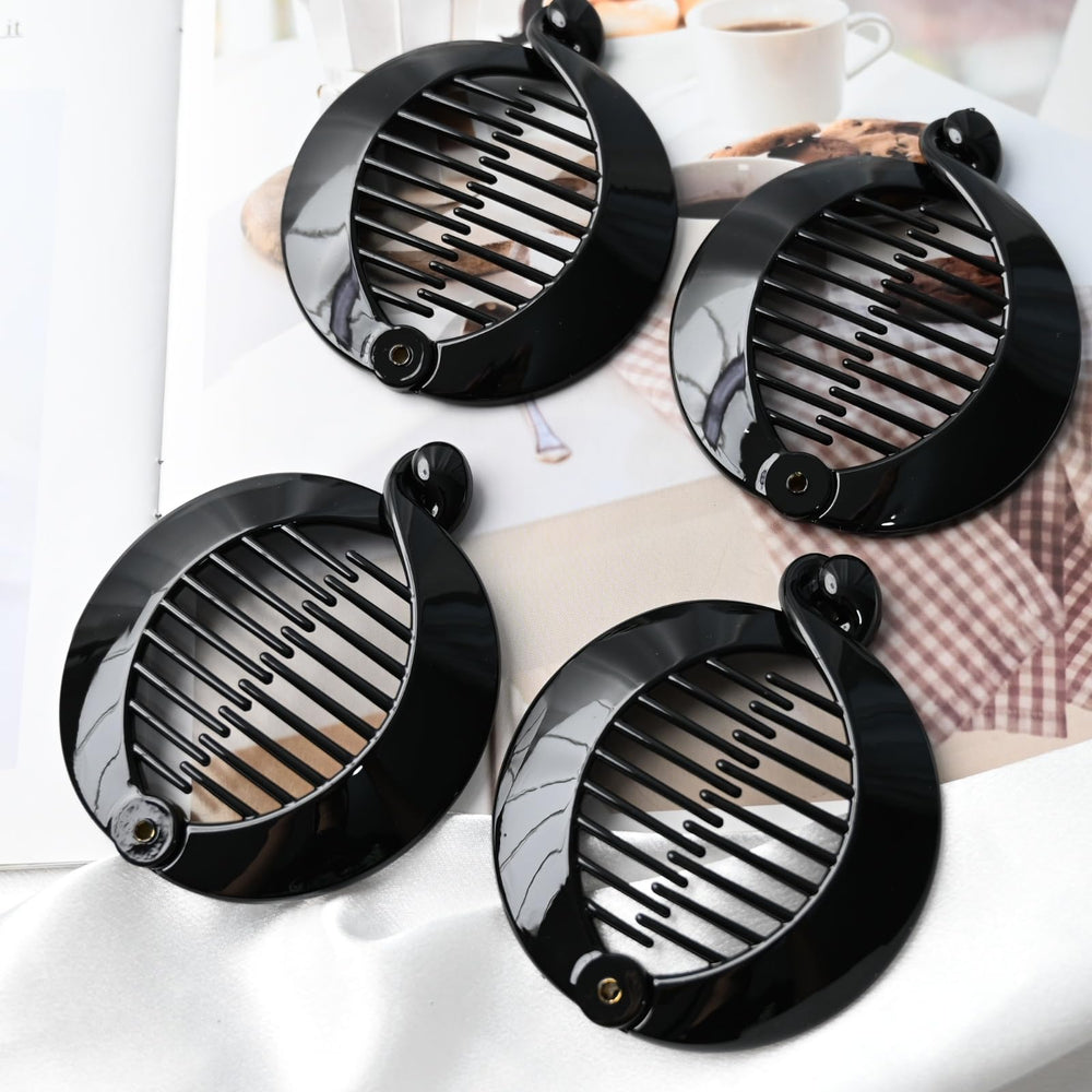 Prettyou clip beside a hand showing 3.75-inch size for voluminous hair