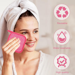Puomue hanging loop detail on towel for quick drying and storage benefit
