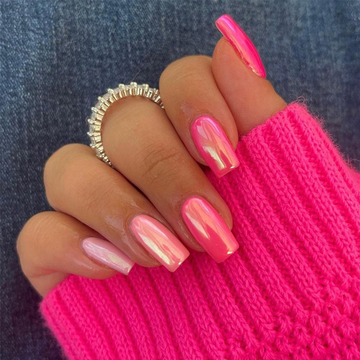 Puyokinm front packaging showing 24-piece chrome pink press-on nails, clear presentation and value