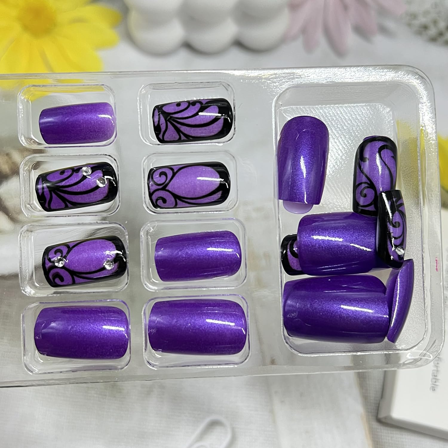 QEYRIYI hand model wearing nails to show scale and realistic full-coverage fit