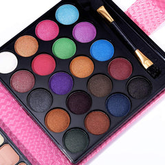 QiBest blushers and powders arranged to show rosy and bronze finishing options