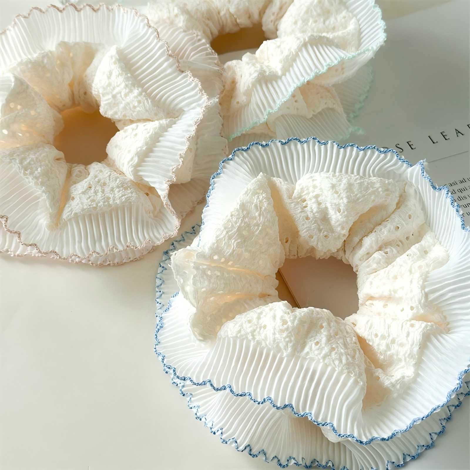Qigfucm scrunchie in ponytail, adds volume and stays comfortable benefit