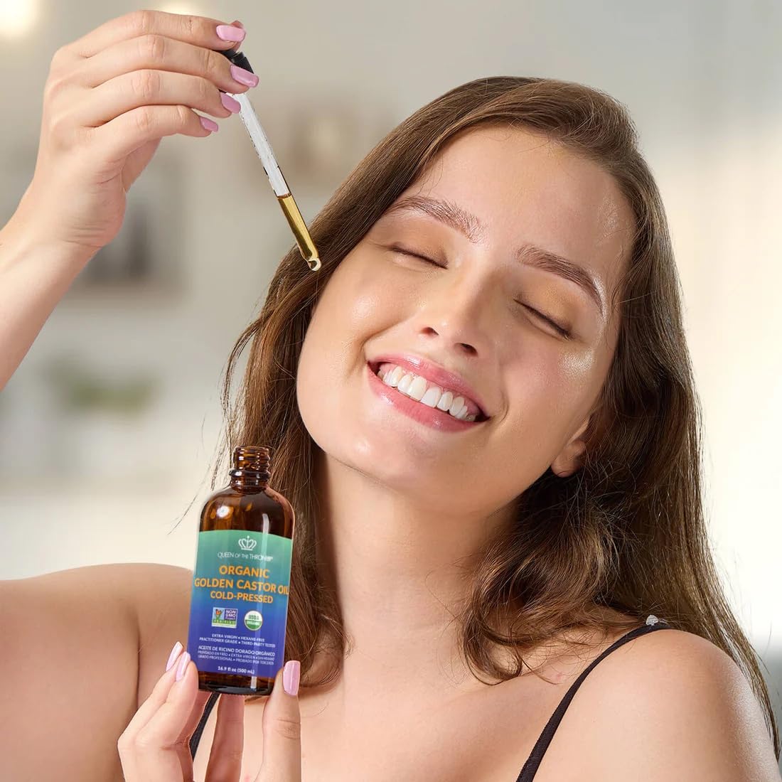 QUEEN OF THE THRONES used in a DIY hair mask showing easy blendability