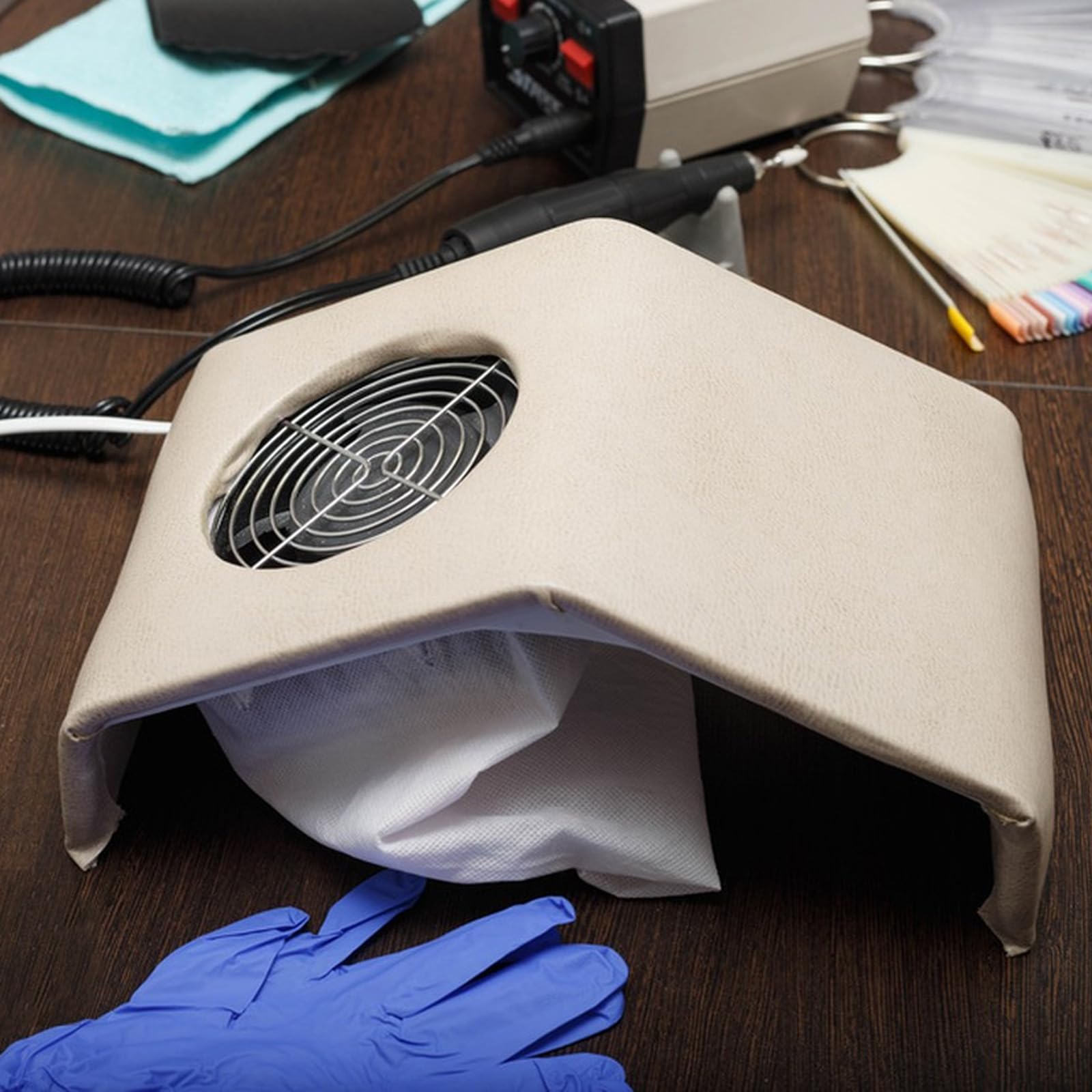Qulkws stack of replacement bags illustrating ready supply advantage
