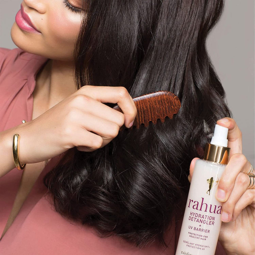 Rahua before and after detangling results showing reduced frizz