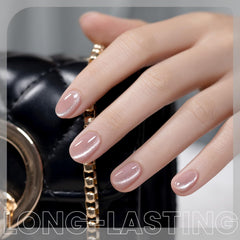 RARJSM magnet stick held over wet polish to form the cat eye line benefit control