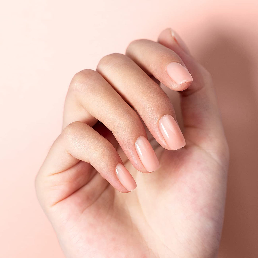 RARJSM close-up of thick rubber gel texture, shows self-leveling control for extensions