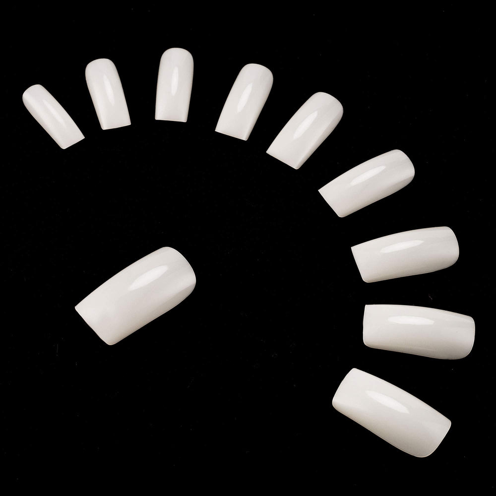 RayanWay shaped and polished nails example showcasing customization possibilities
