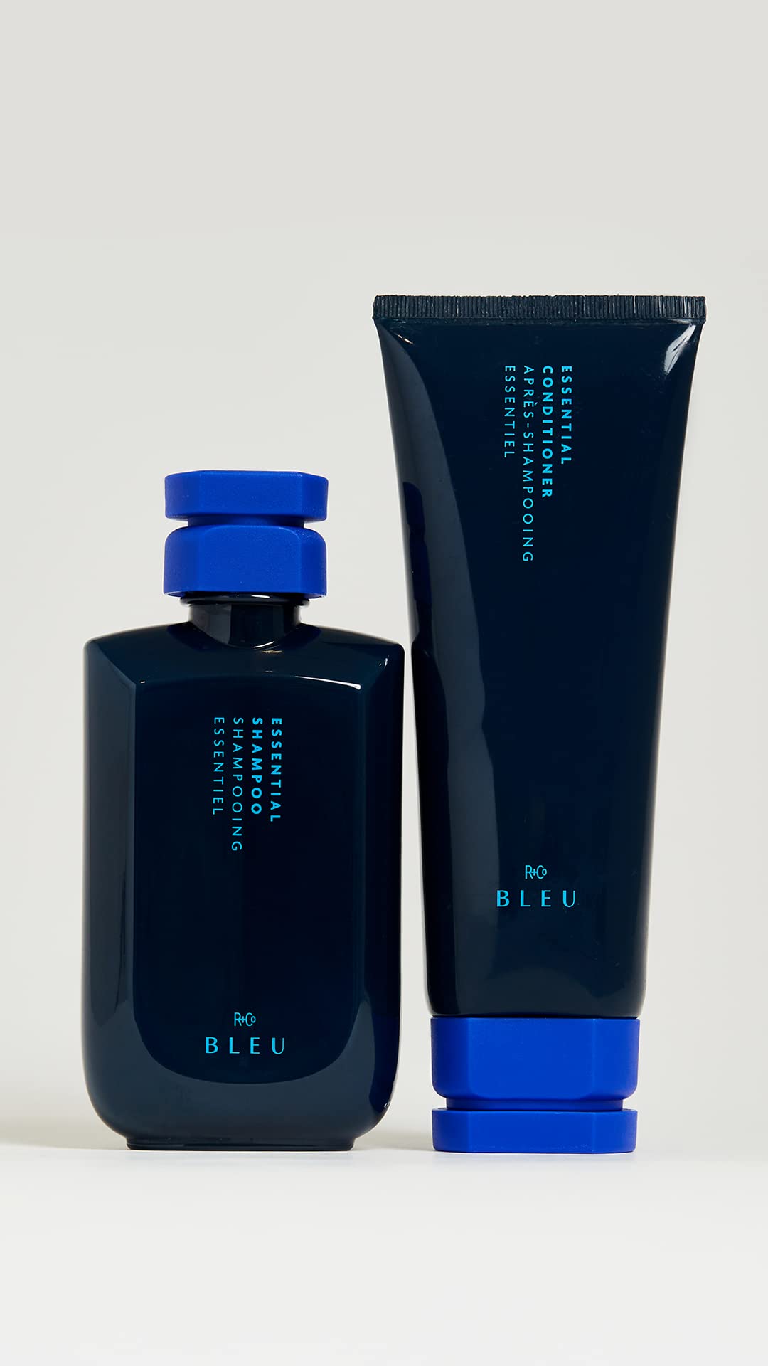 R+Co BLEU conditioner pouring texture illustrating lightweight cream for smooth detangling