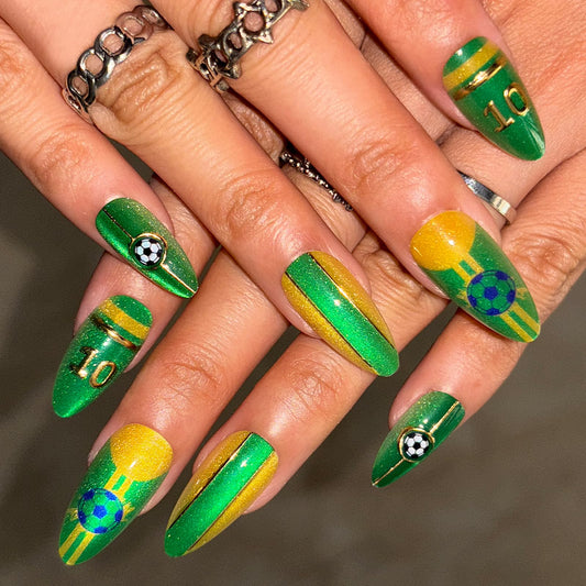 Rdntbeu front packaging showing Brazil World Cup press-on nails and organized kit benefits