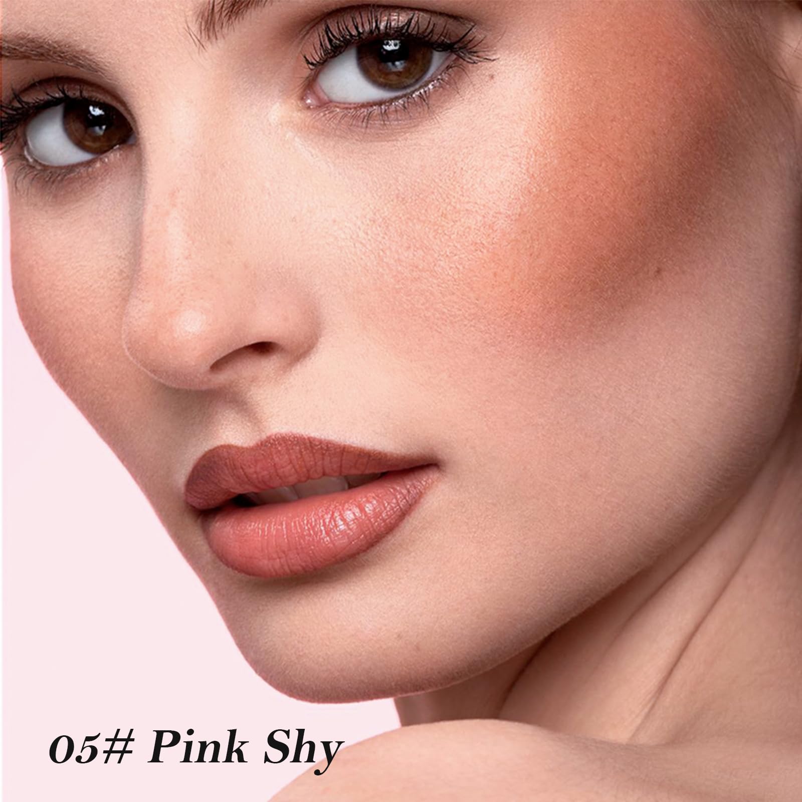 Re. Misoo creamy texture swipe close-up highlighting blendable finish