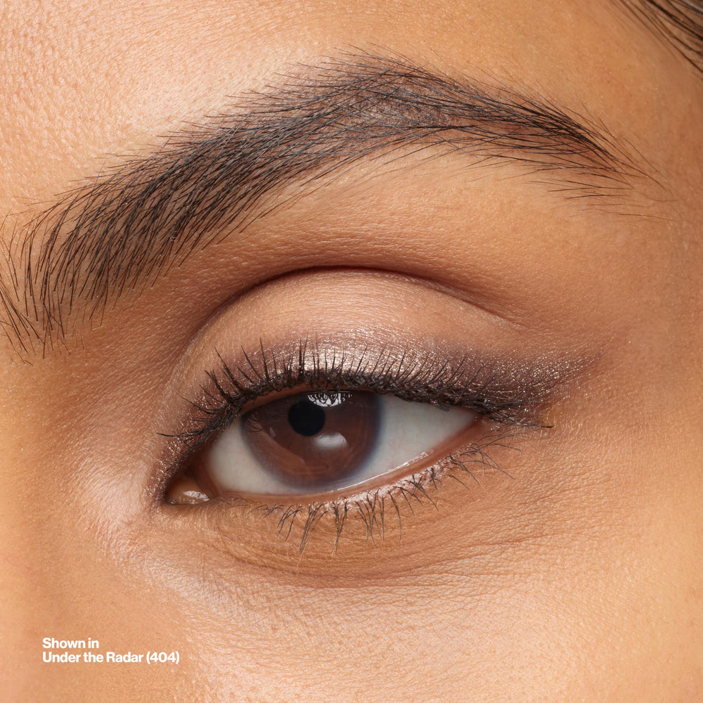 REVLON lifestyle image daytime look offering natural polished finish