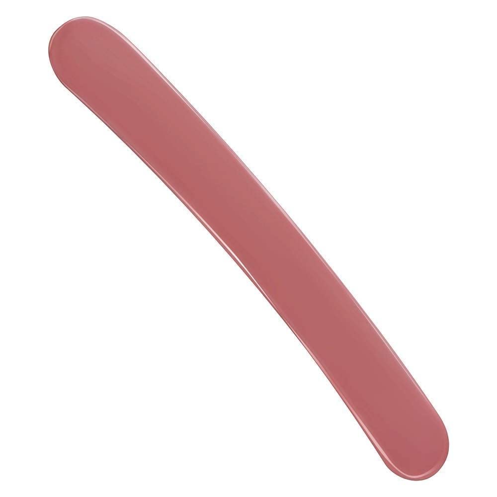 Revlon Ultra HD Gel Lipcolor applied on lips showing precise definition and natural sheen