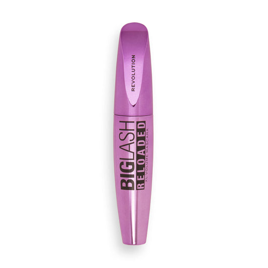 Revolution Beauty London big lash wand closeup demonstrating wide-angled bristles for precise coating