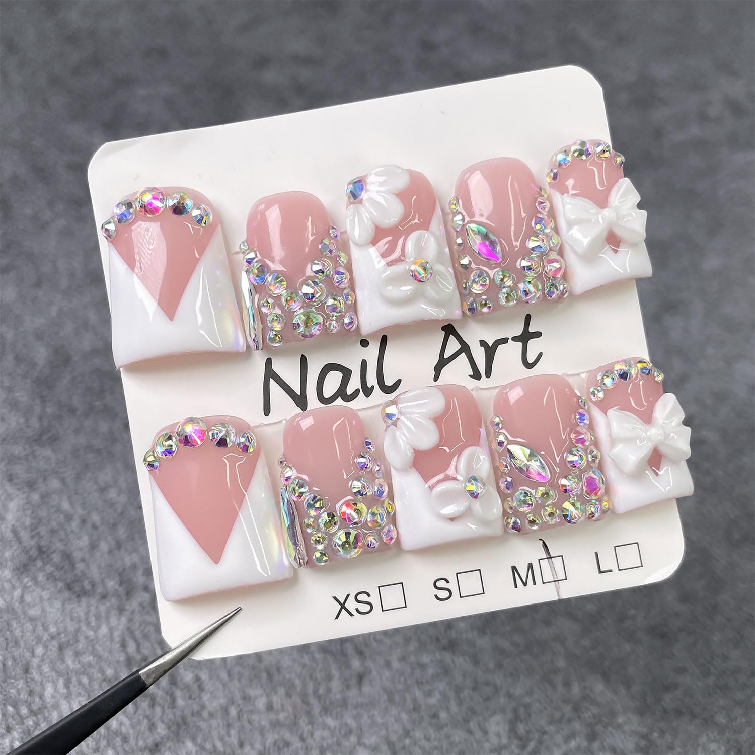 RIICFDD close-up of 5D flower and rhinestone detail benefit: visible handcrafted texture