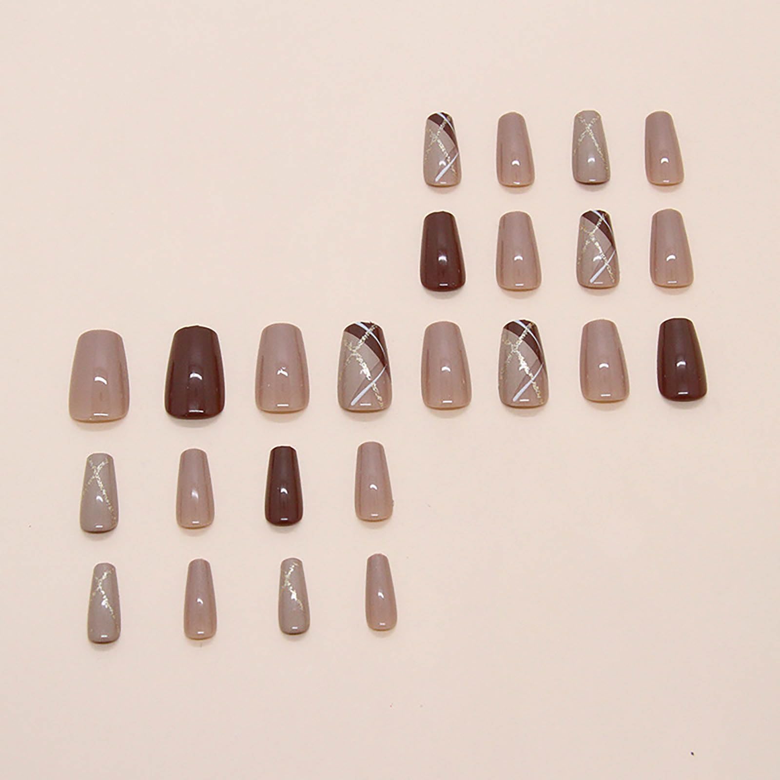 Rilafuvu nails worn on hands showing stylish look and instant polish benefit
