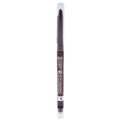Rimmel Exaggerate Copper Bling applied on model's eye demonstrates luminous smoky definition