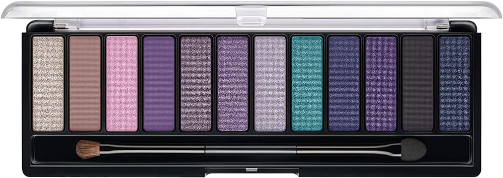 Rimmel Magnif'Eyes closed compact highlighting pocket-friendly design and convenience