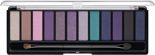 Rimmel Magnif'Eyes closed compact highlighting pocket-friendly design and convenience