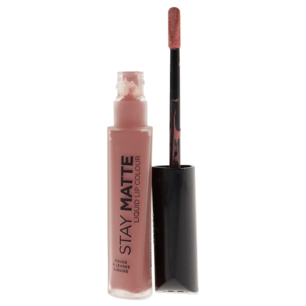 Rimmel close-up of doe-foot applicator showing creamy texture and precise application benefit