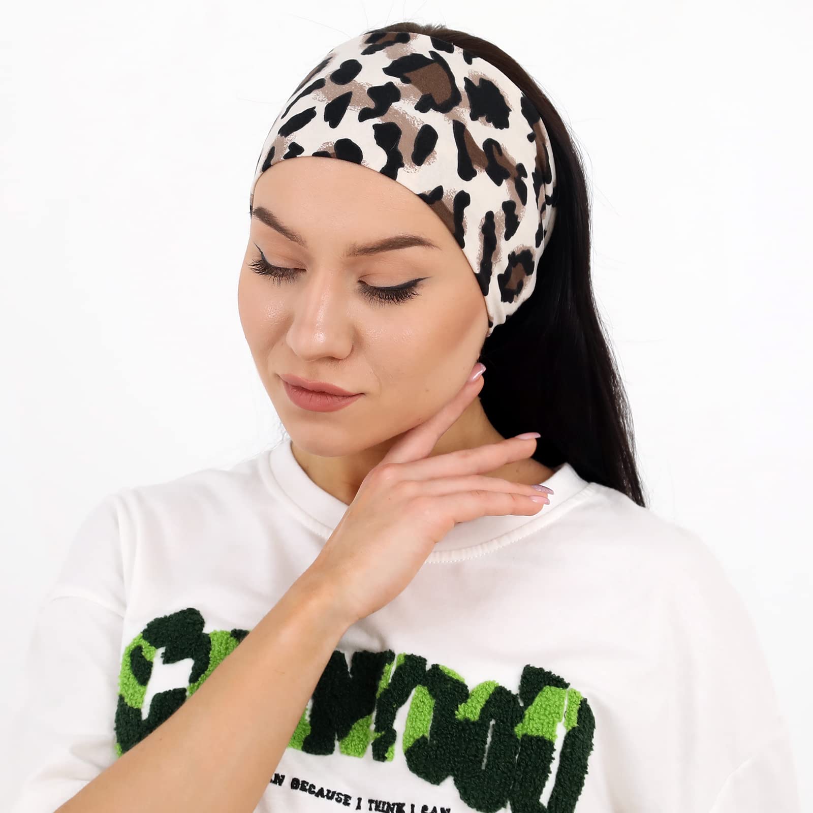 RITOPER headband securing a wig edge providing gentle hold and neat finish