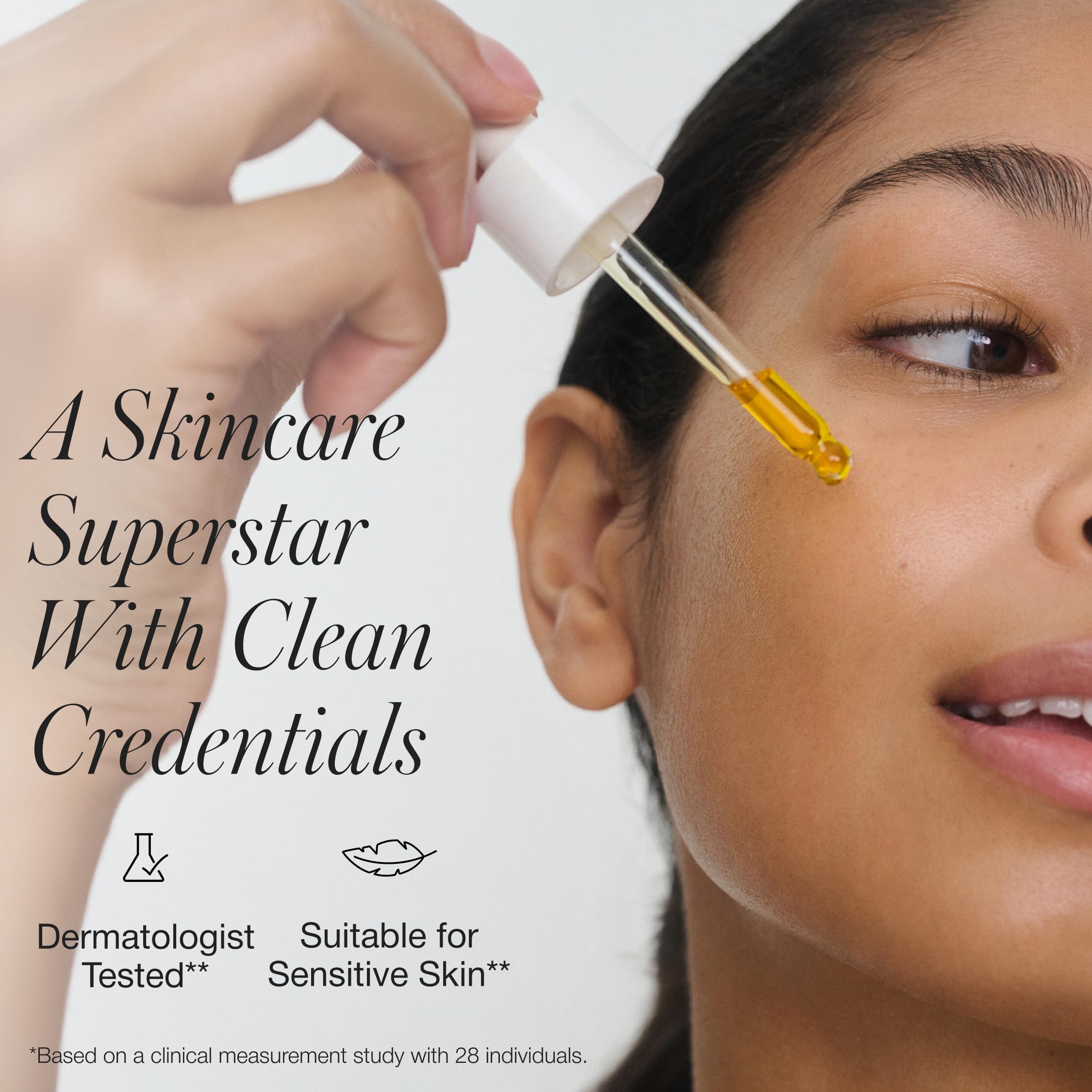 Close-up oil drop texture demonstrating RMS Beauty fast-absorbing finish