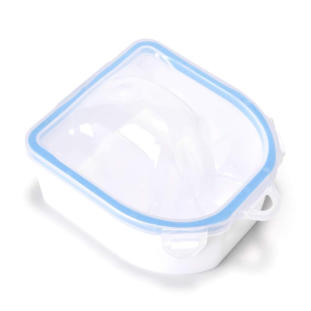 Rolabling bowls filled with acetone demonstrating concentrated soak for faster polish removal