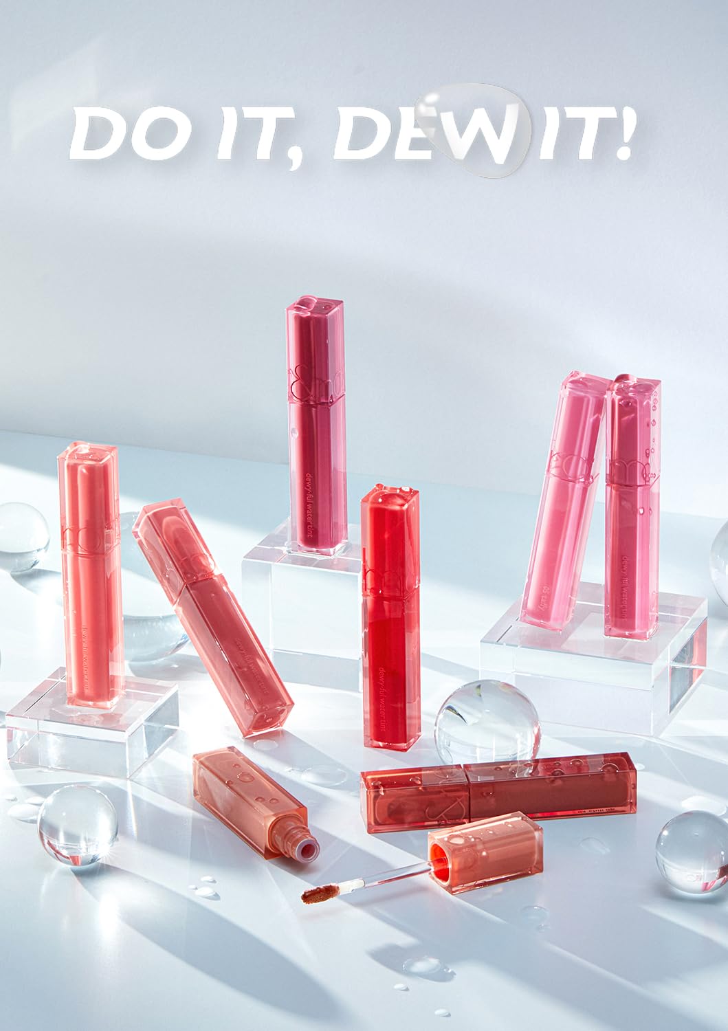 rom&nd close-up of wand applicator revealing smooth tip for precise, even application benefit
