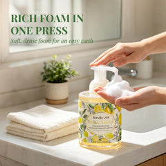 ROMIIE ZOI bottle beside Sicilian lemon slices, conveys refreshing citrus scent