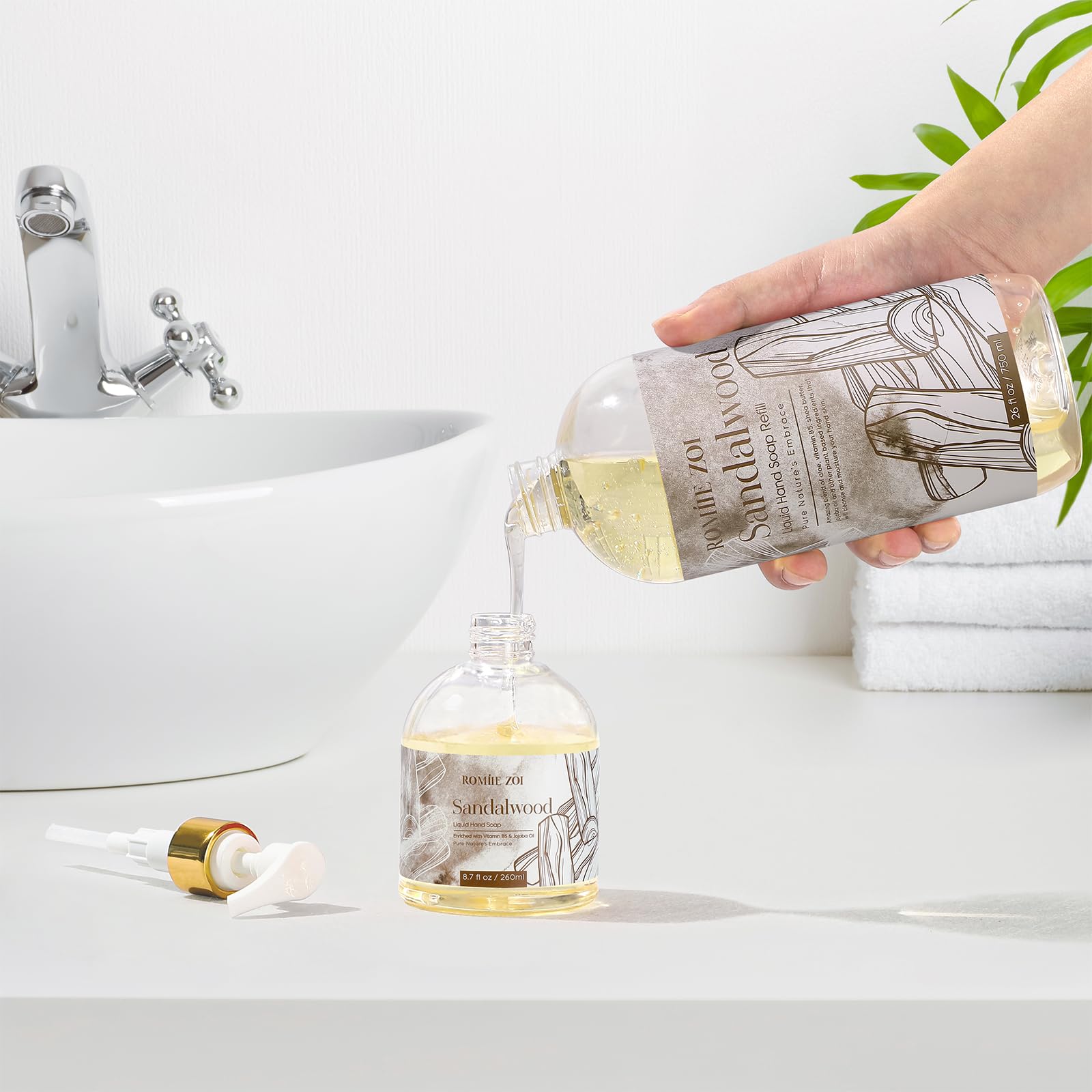 ROMIIE ZOI bottle with aloe and jojoba props showing plant-based ingredients