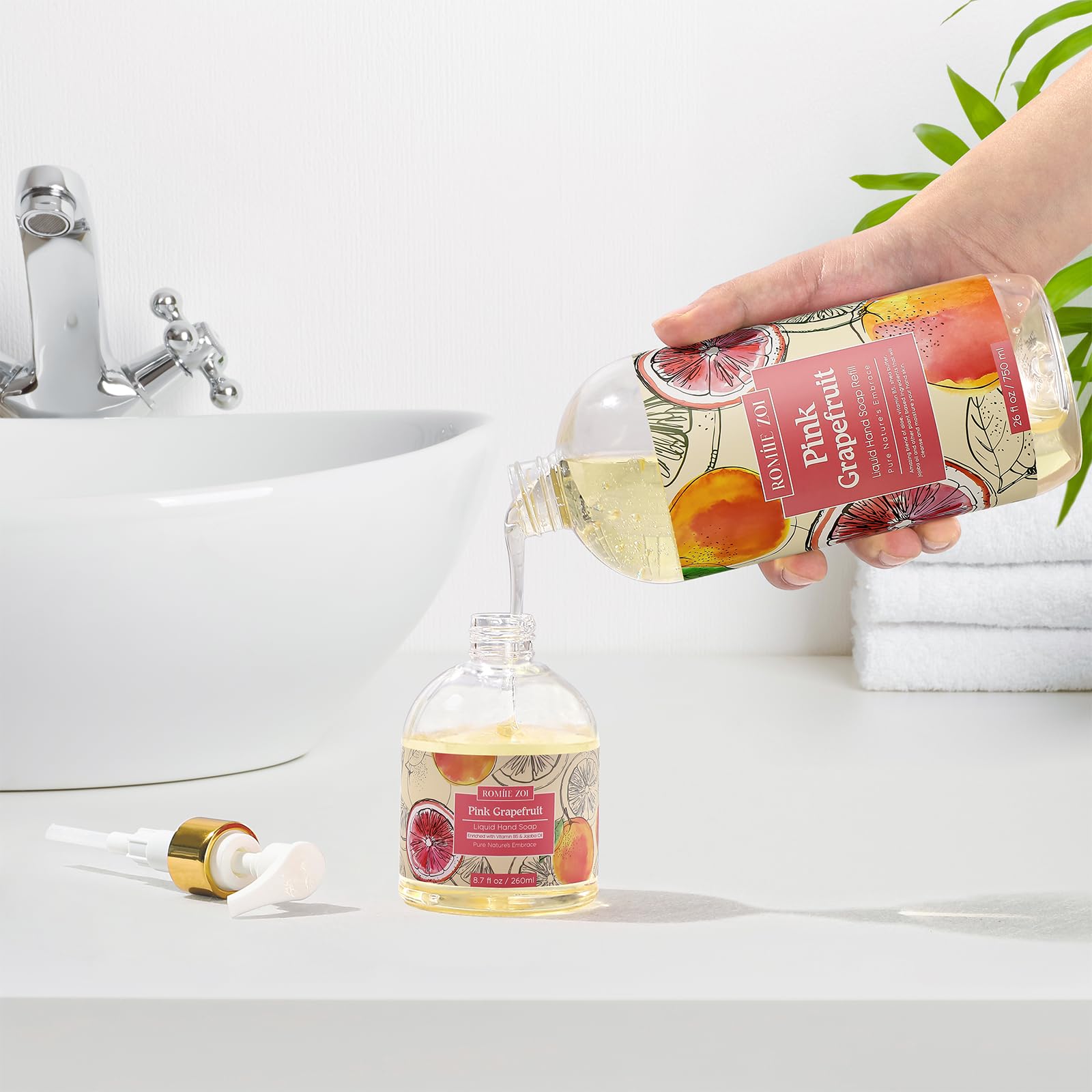 ROMIIE ZOI soapy lather on hands showing effective yet soft cleanse