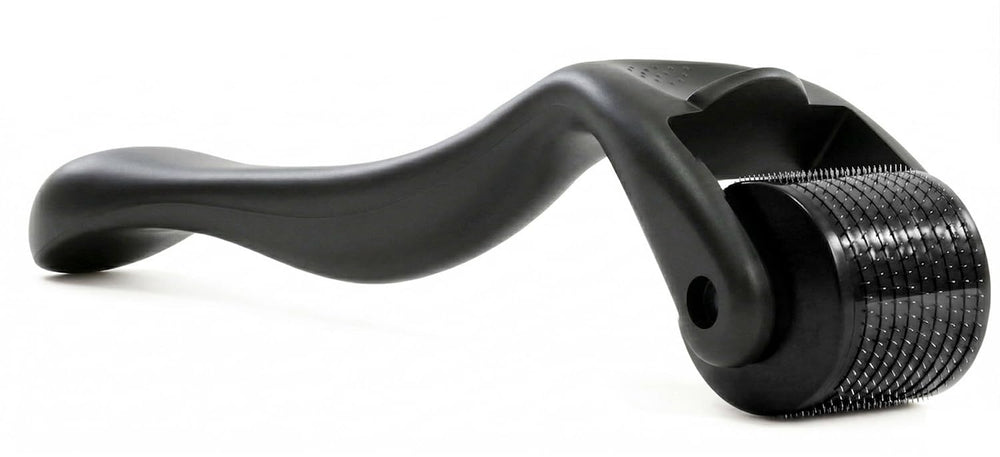 ROSELYNBOUTIQUE derma roller front view showing compact design and easy grip