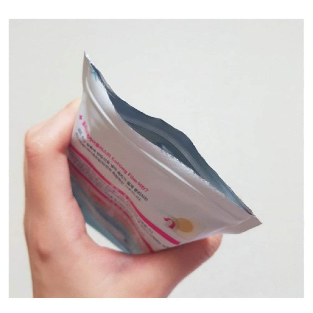 ROUND A’ROUND patch applied on cheek demonstrating discreet coverage benefit