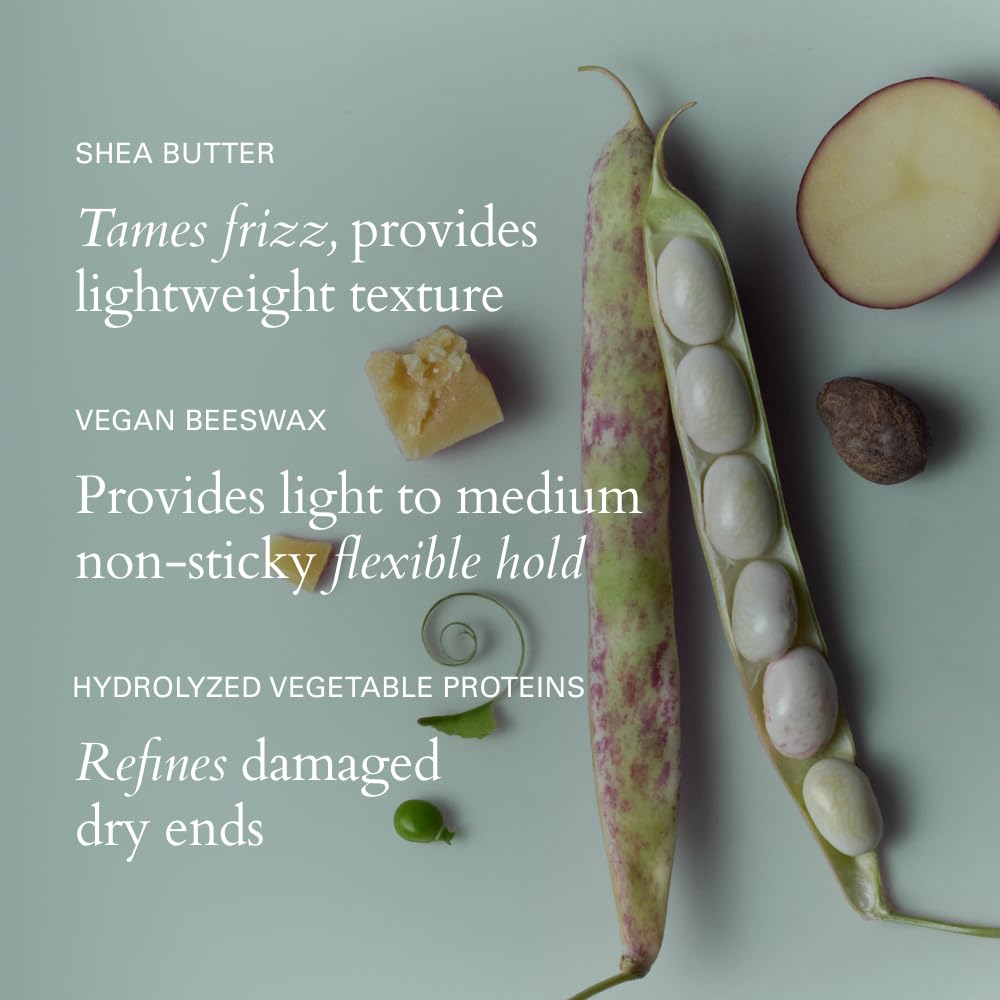 RŌZ being applied to damp hair for hydrated, frizz-controlled styling
