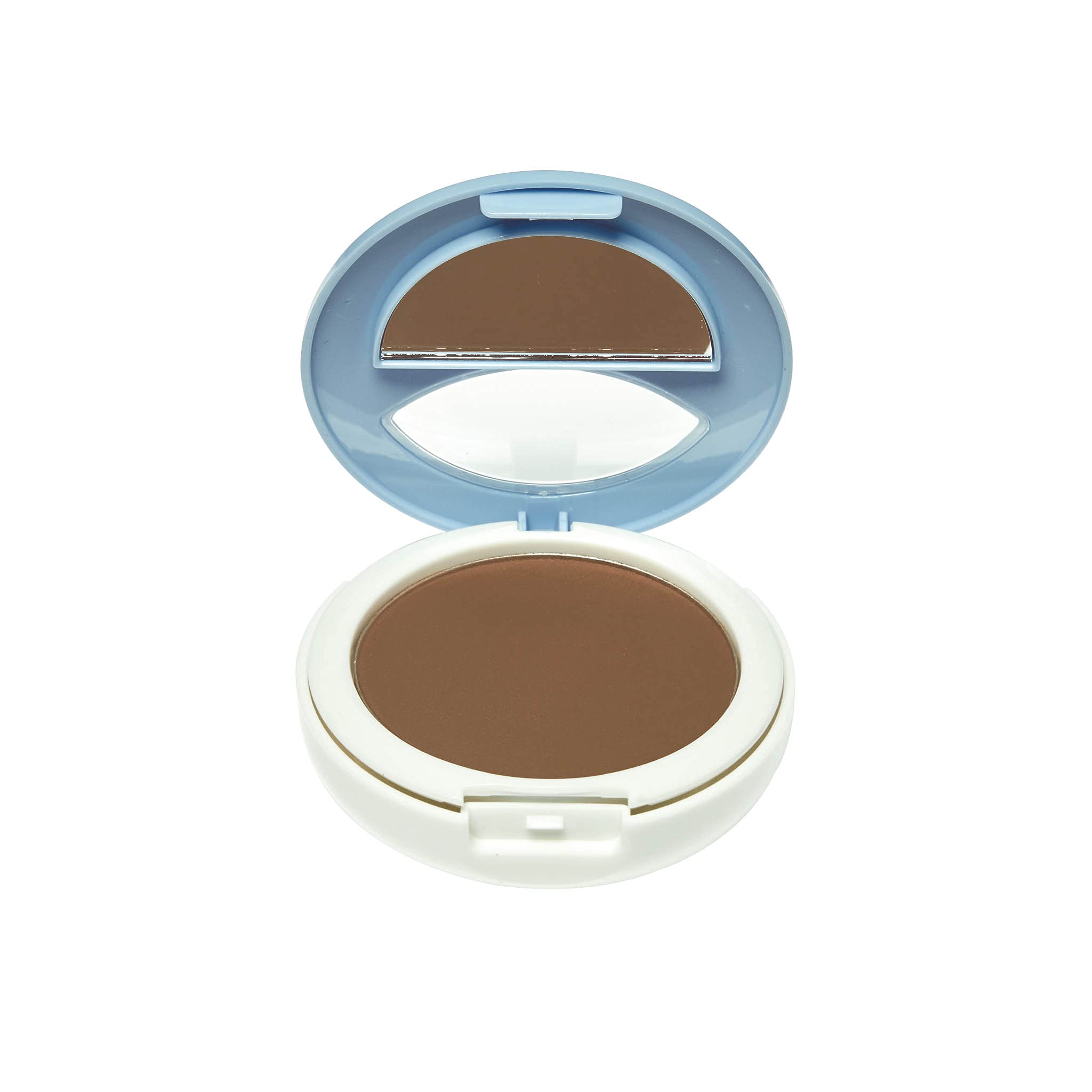 Ruby Kisses close-up powder texture demonstrating smooth application