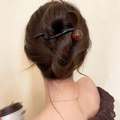 RUIYDZ worn at a party to show pearl style elevating formal looks