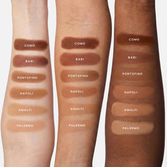 Saie close-up texture of baked powder highlighting creamy, blendable surface