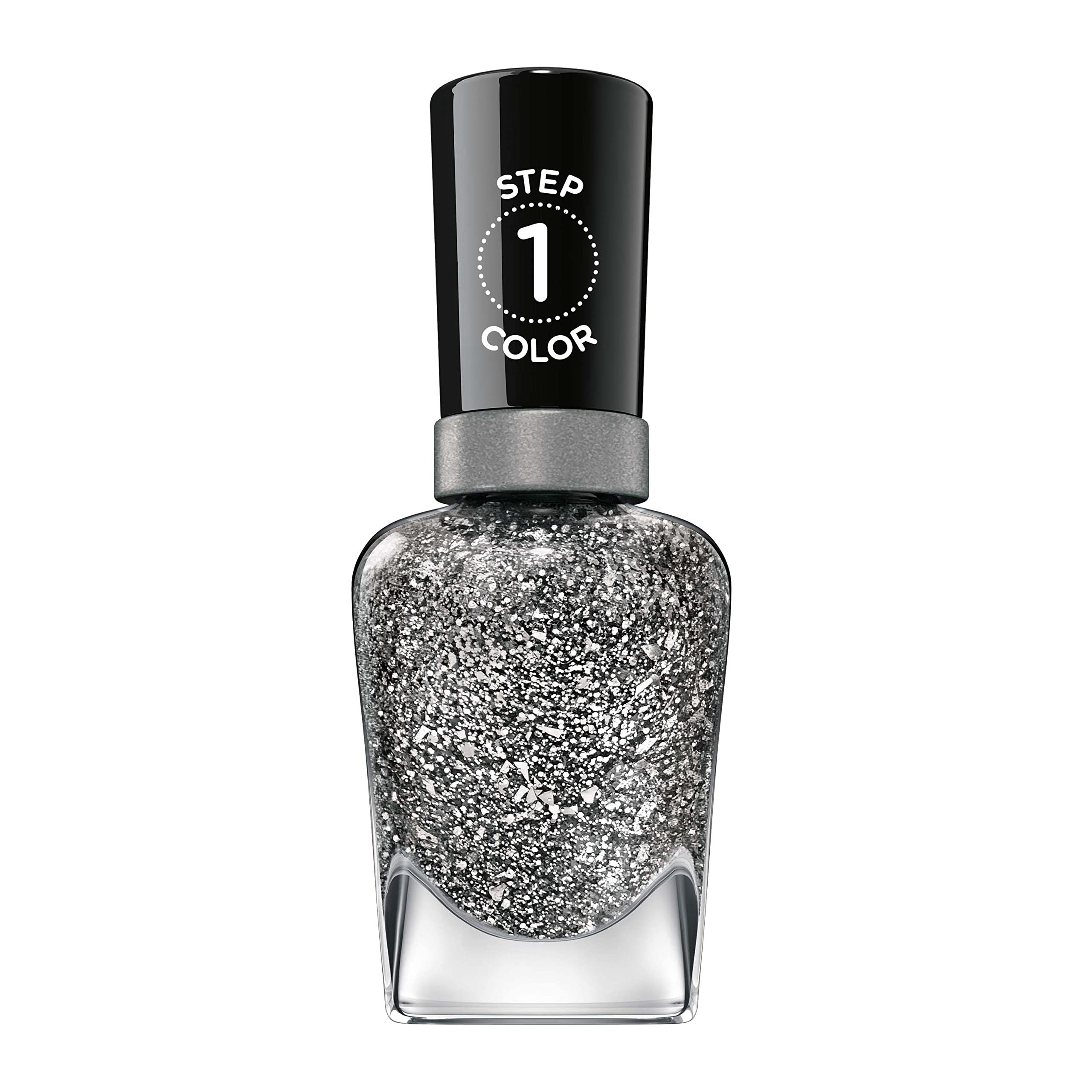 Sally Hansen lifestyle shot of finished mani with Deep Sea Diamond benefit eye-catching style