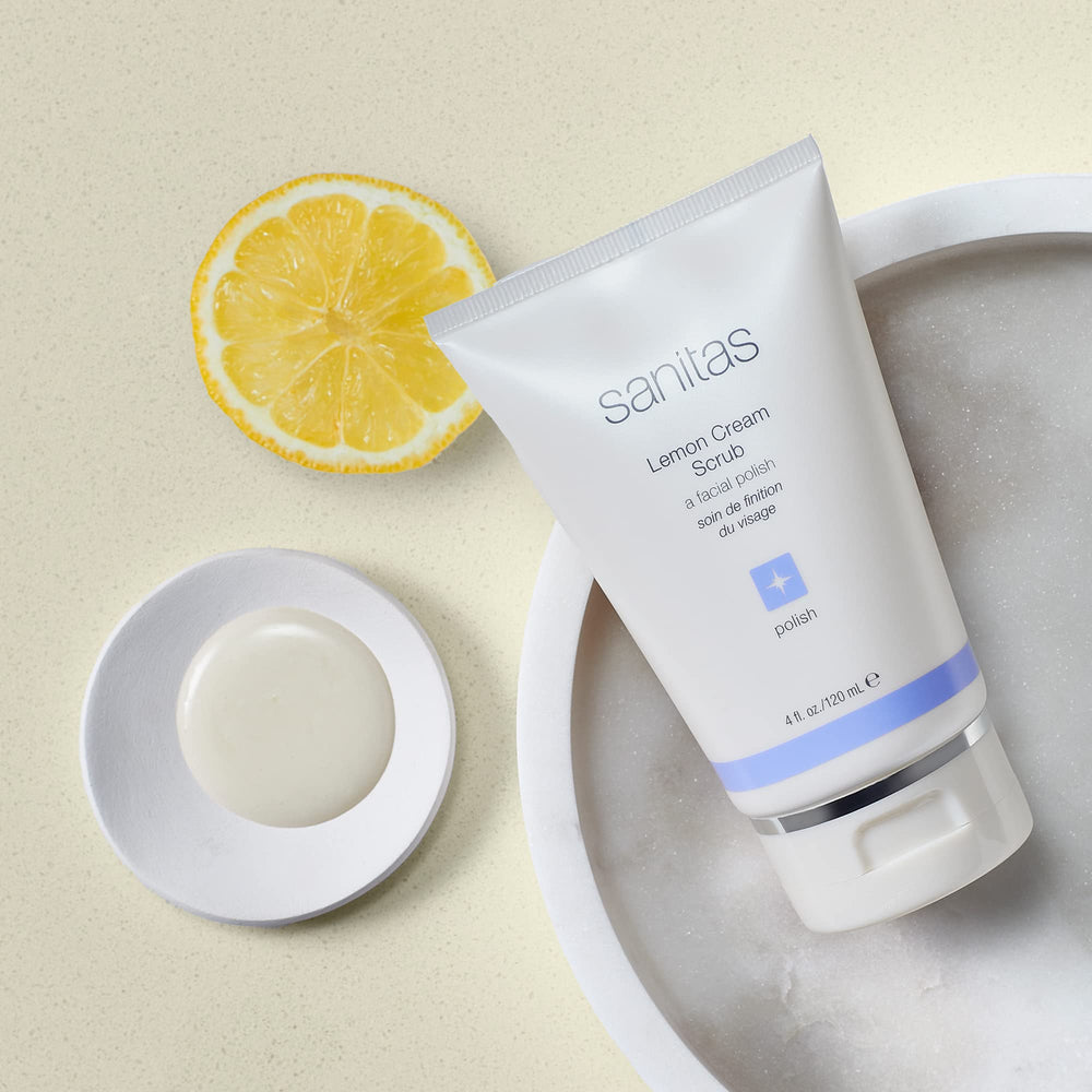 Sanitas lemon cream scrub texture close-up highlighting fine silica and creamy base
