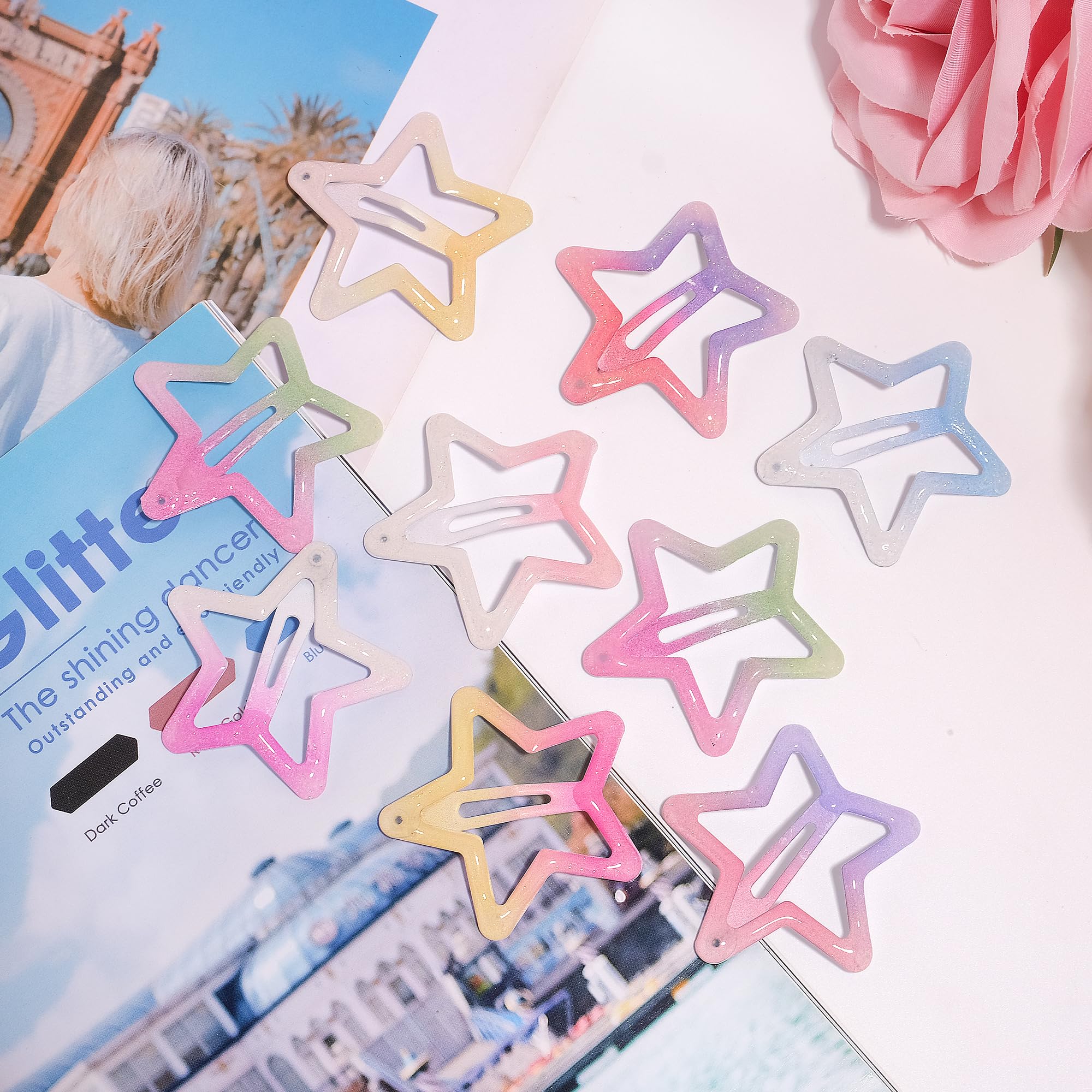 SAOROPEB clips styled in festival hair creating playful, eye-catching accents