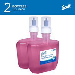 Scott Professional close-up foam texture highlighting gentle moisturizing benefit